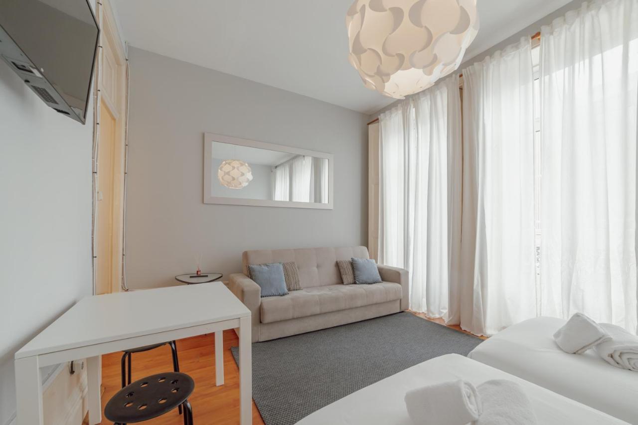 Oporto Guest Moinho De Vento Studios ภายนอก รูปภาพ