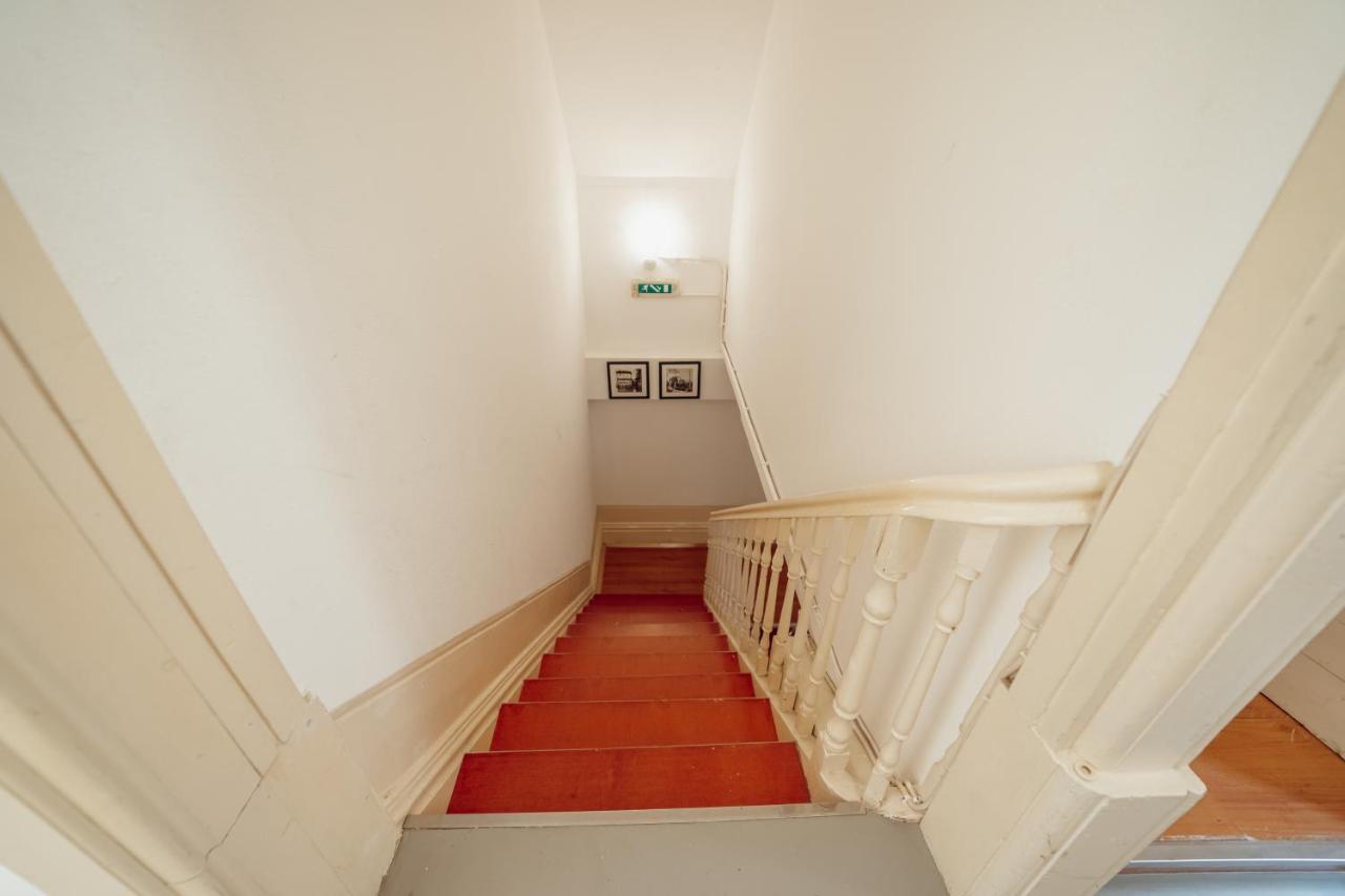 Oporto Guest Moinho De Vento Studios ภายนอก รูปภาพ