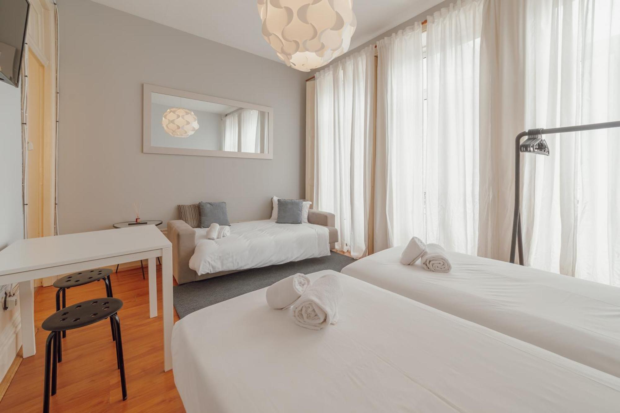 Oporto Guest Moinho De Vento Studios ภายนอก รูปภาพ